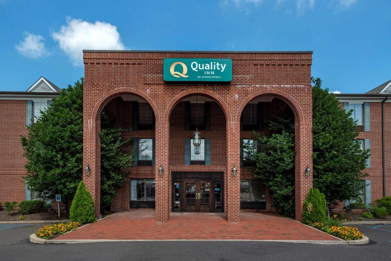 Quality Inn Montgomeryville-Philadelphia Exterior foto
